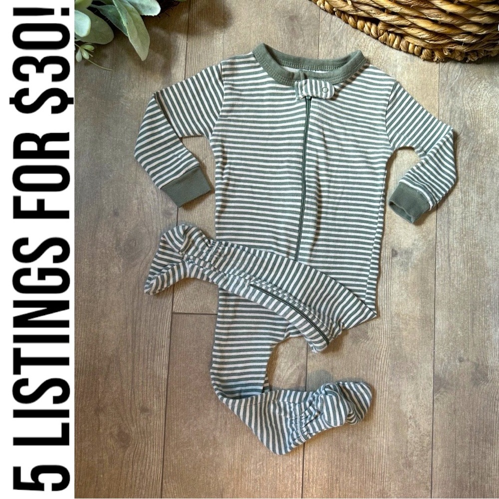 Gerber Snug Fit Cotton Striped Footies Pajamas Sleep and Play Modern Baby Boy